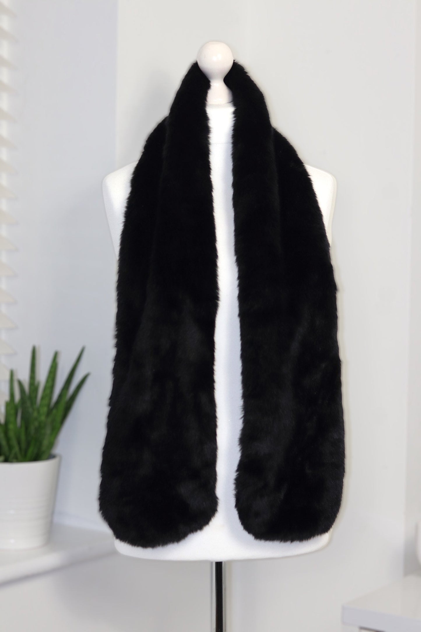 Black Faux Fur Scarf