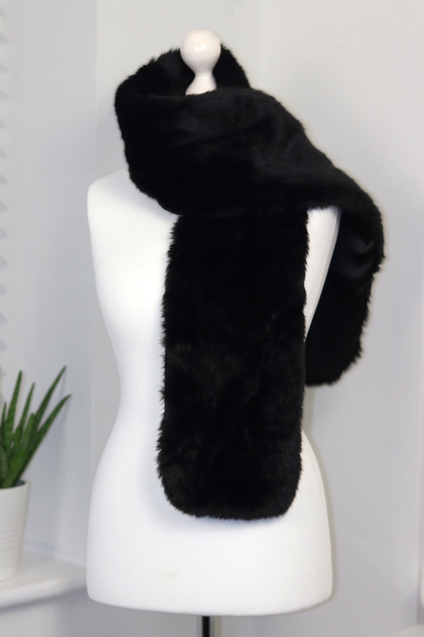 Black Faux Fur Scarf